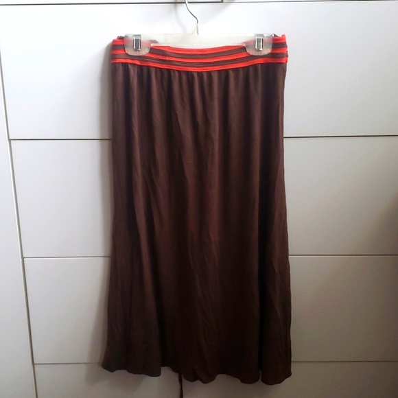 Halter dress - Picture 2 of 4